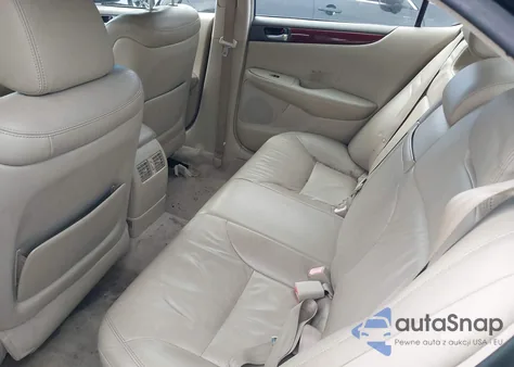 2004 Lexus Es 330 z USA, uszkodzony, nr VIN JTHBA30G145023931